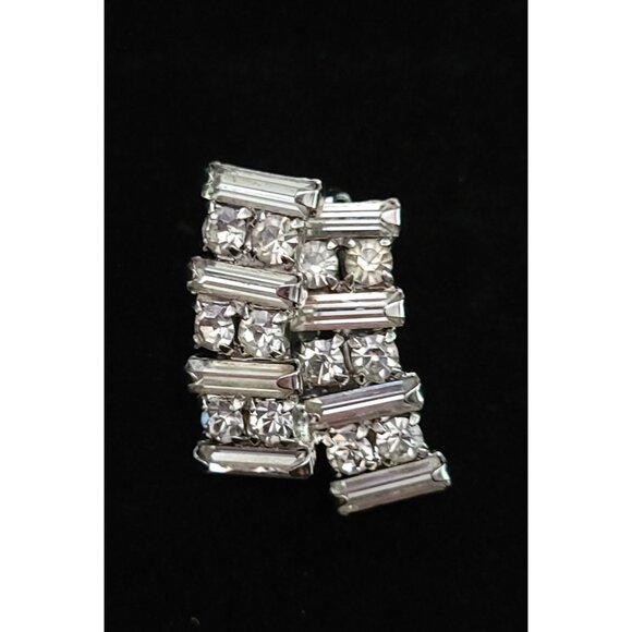 Vintage Weiss Clear Rhinestone & Baguette Clip-On Earrings - Picture 3 of 6